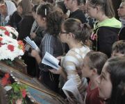 14.10.2012г. Преп. Параскева Петка Търновска ( Петковден ) - Архиерейска св. Литургия в храм 