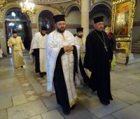 03.04.2020 г. - Малко повечерие с целия Акатист на Пресвета Богородица в катедрален храм 